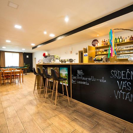 Penzion A Restaurace U Sousedu Strazny Luaran gambar