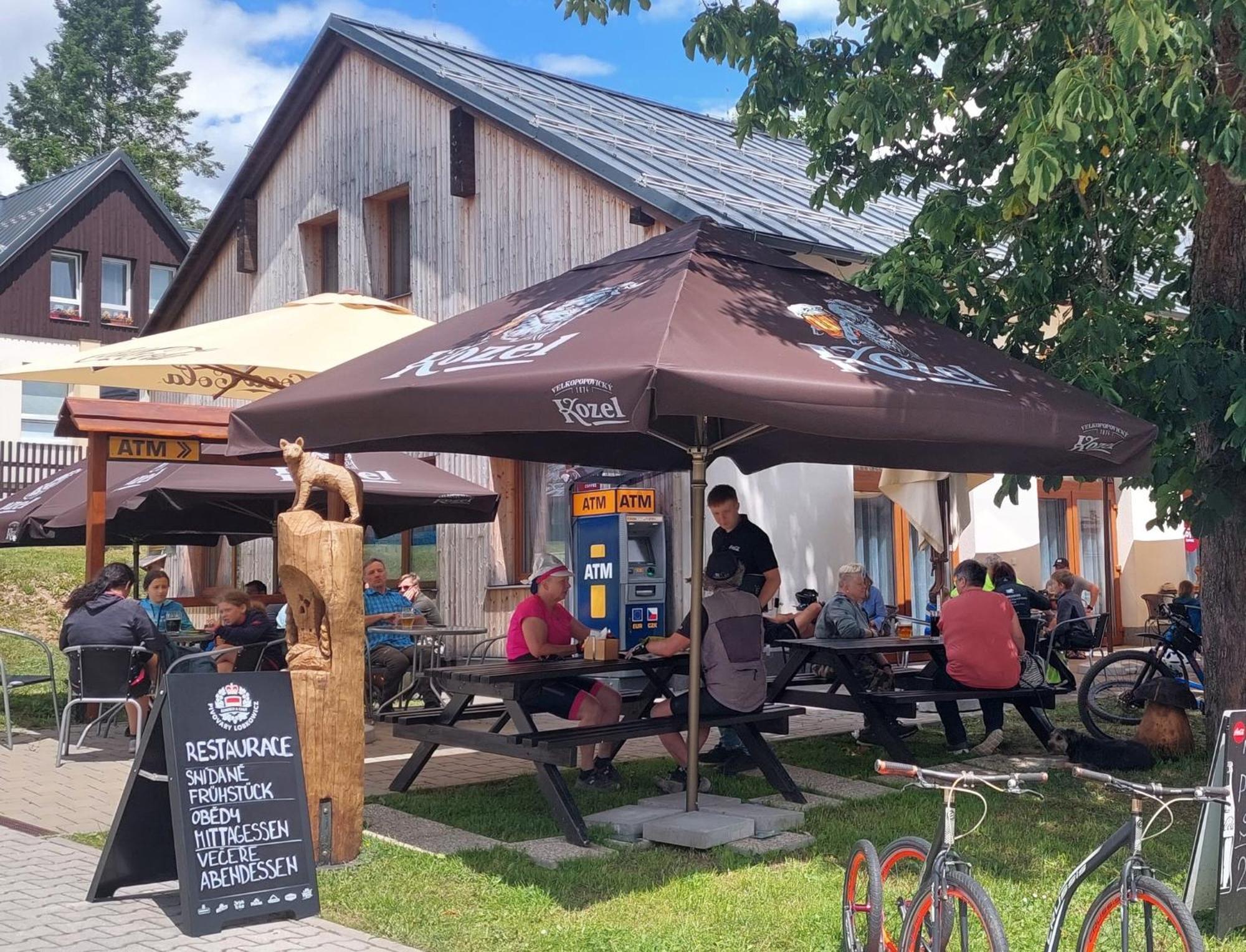Penzion A Restaurace U Sousedu Strazny Luaran gambar