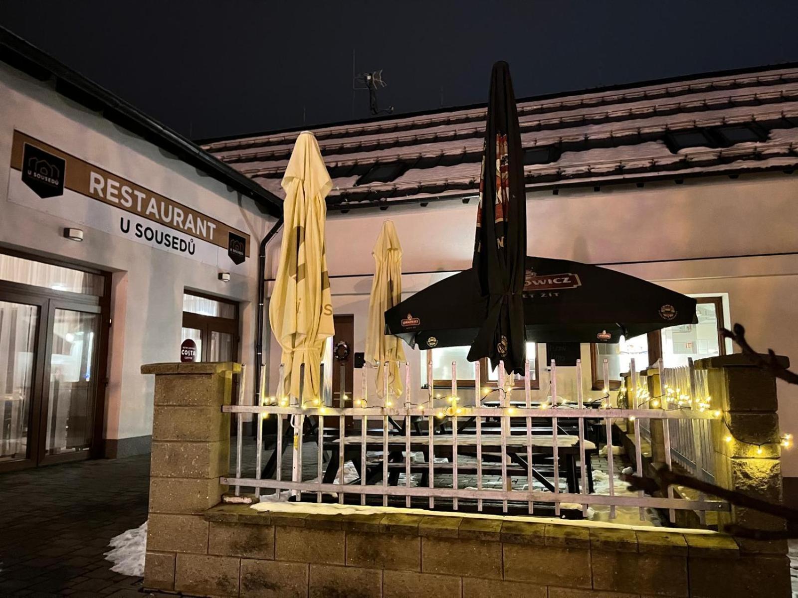 Penzion A Restaurace U Sousedu Strazny Luaran gambar