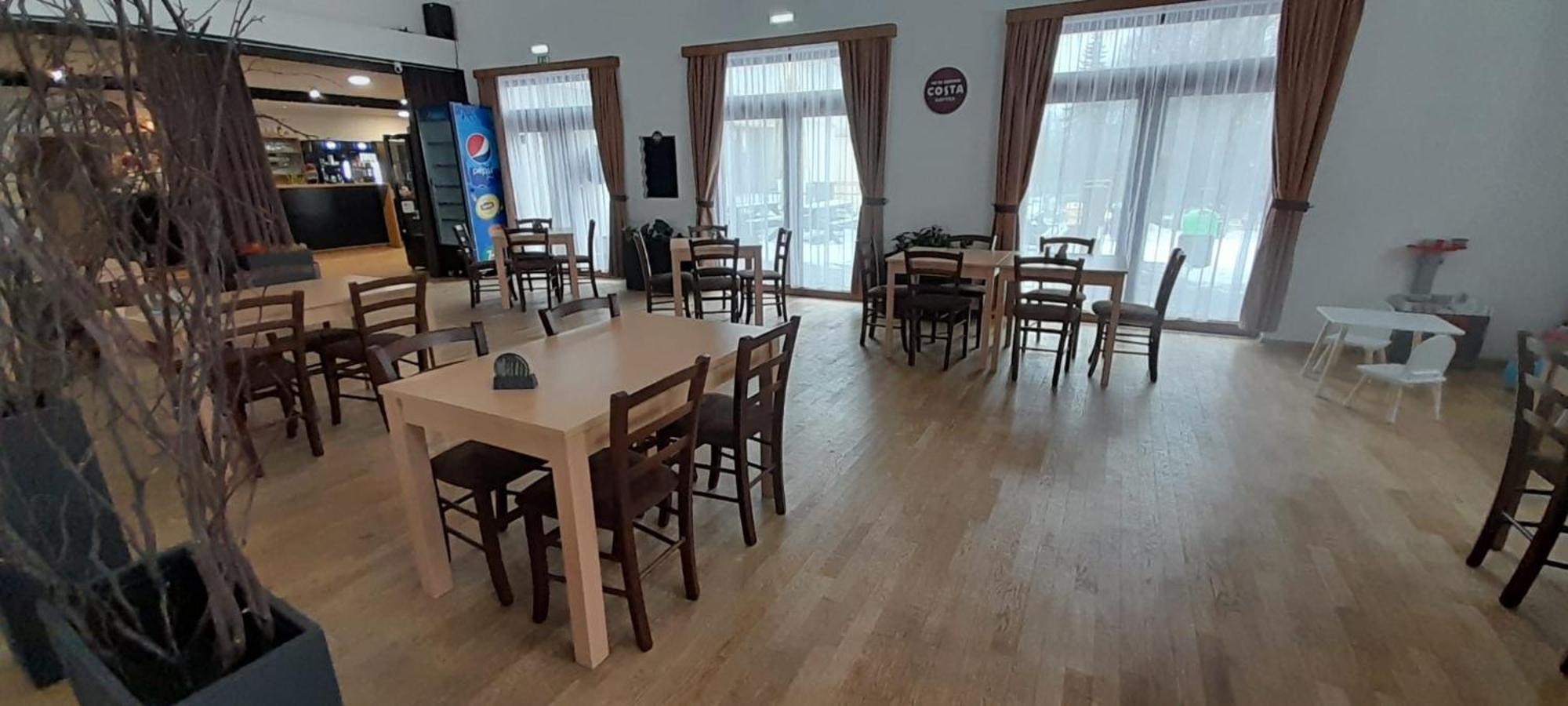 Penzion A Restaurace U Sousedu Strazny Luaran gambar